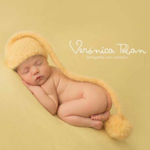 Gorrito dormilon con pompon - Thumbnail Image 3