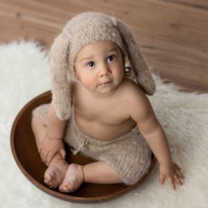 Conjunto pantalón y gorrito conejito