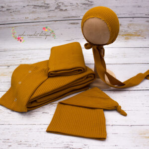 MANTA PUF ,WRAP CON CAPOTA ,GORRITO DORMILON Y FUNDA DE COJIN